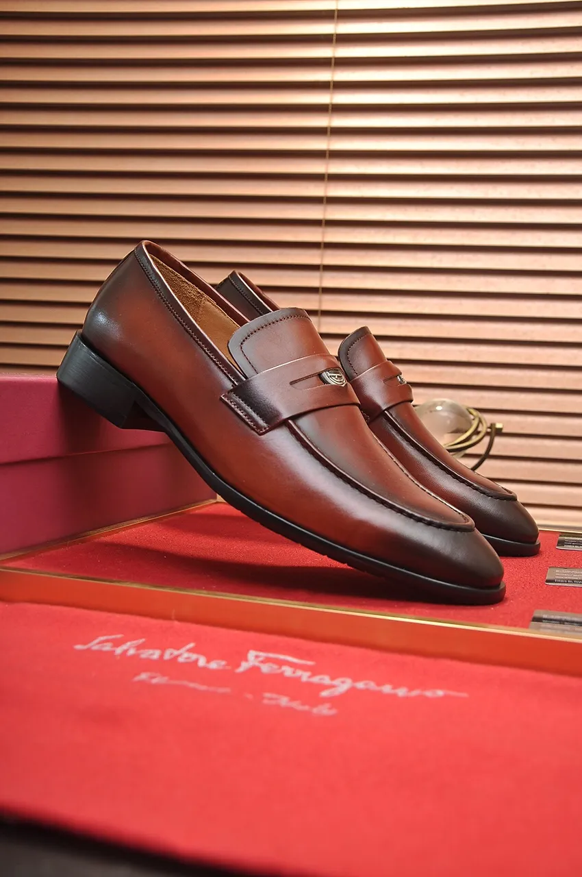 Men's shoes 💰500💶[Ferragamo/Ferragamo] The latest model in the counter. Original imported high-quality cowhide with open edges + imported 🐂 water-dyed cowhide lining + original luxury metal buckle + original combined outsole. Comparison without pressure 38--45 (45 is custom-made and cannot be returned or exchanged)